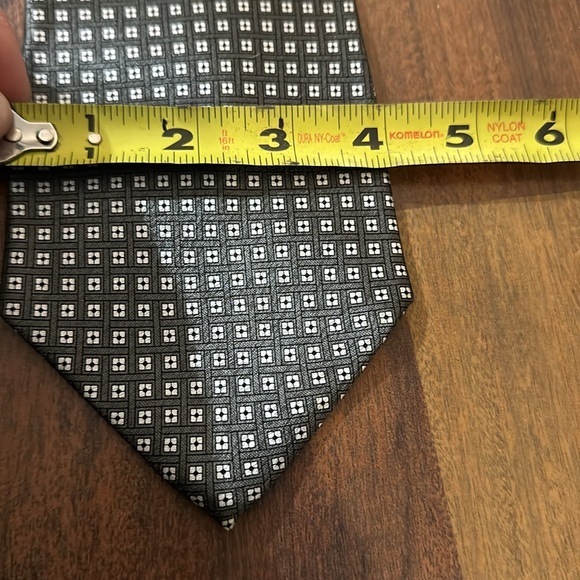 Pierre Cardin 100% Imported Silk Army Greenish Dark Gray White Square, USA made - Picture 8 of 9